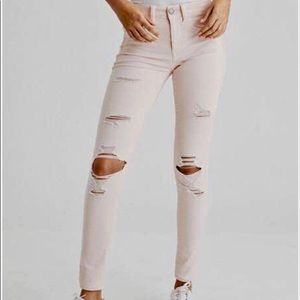 HIGH WAISTED DISTRESSED JEGGING